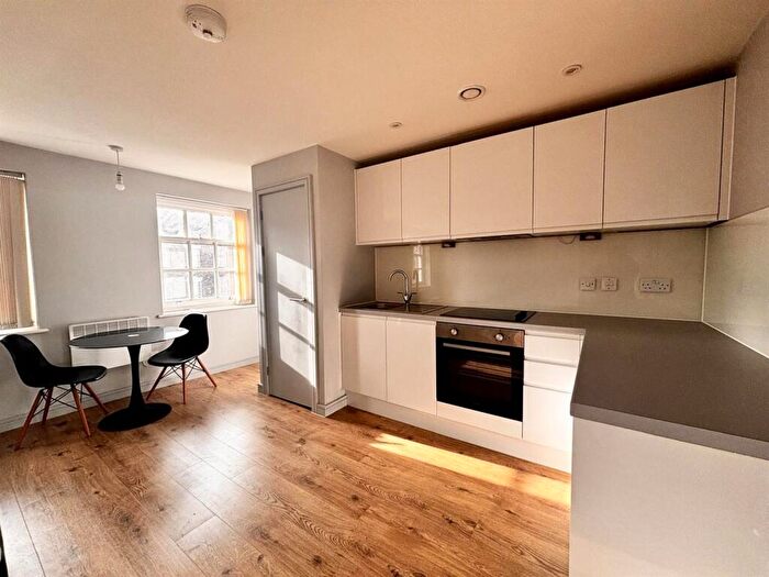 1 Bedroom Apartment To Rent In Upper Parliament Street, Liverpool, L8