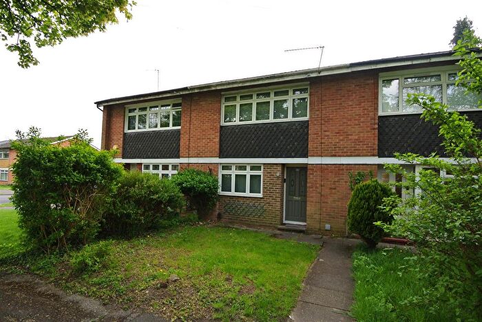 4 Bedroom Terraced House To Rent In Beechtree Avenue, Englefield Green, Egham, TW20