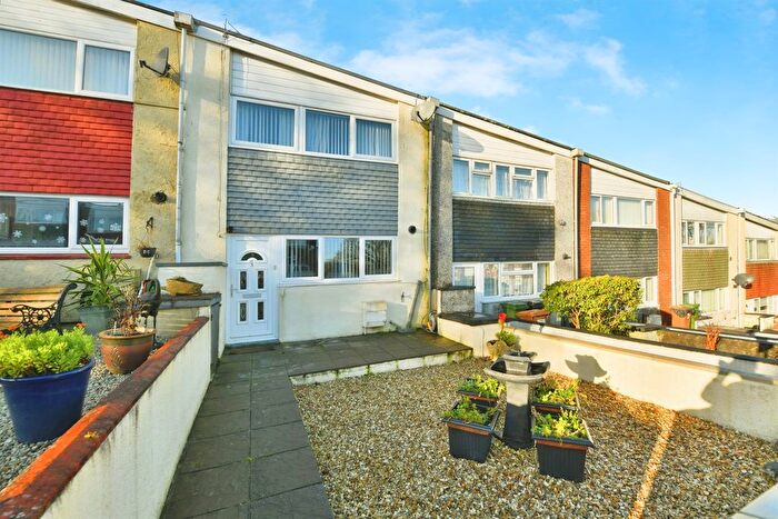 2 Bedroom Terraced House For Sale In Stroma Close, Plymouth, PL6