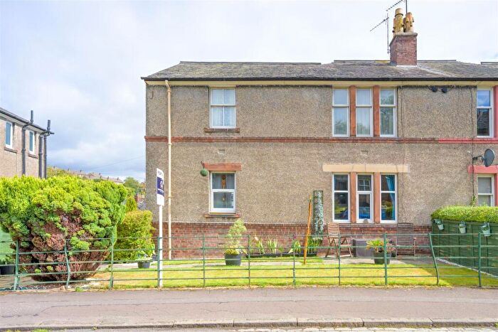 2 Bedroom Flat For Sale In Elm Street, Dundee, DD2