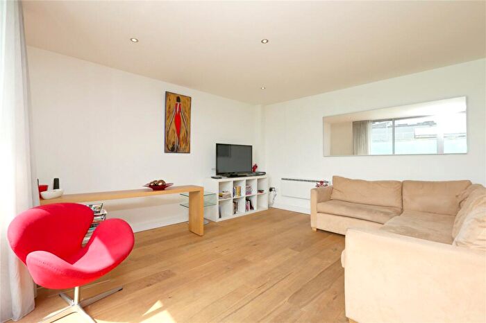 2 Bedroom Apartment To Rent In Dereham Place, Shoreditch, London, EC2A