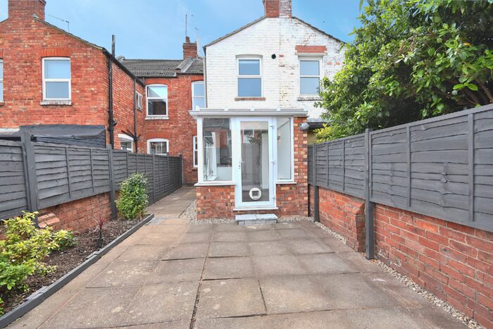 2 Bedroom Terraced House To Rent In Allen Road, Northampton, NN1