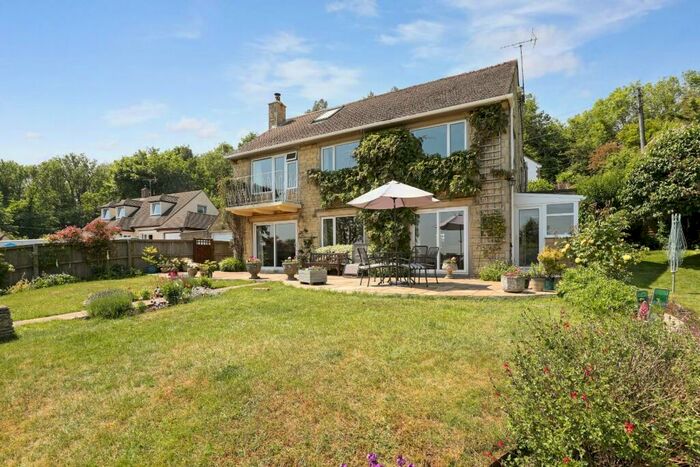 3 Bedroom Detached House For Sale In Beacon Close, Painswick, Stroud, GL6