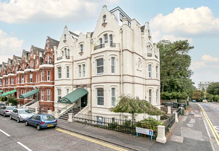 1 Bedroom Flat For Sale In Durley Gardens, Bournemouth, BH2