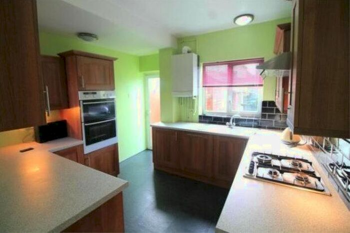 3 Bedroom Link Detached House To Rent In Myrtle Grove, Liverpool, L22