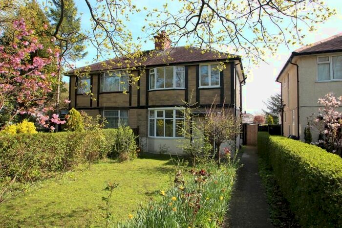 3 Bedroom Semi-Detached House To Rent In Leeds Road, Harrogate, North Yorkshire, HG2