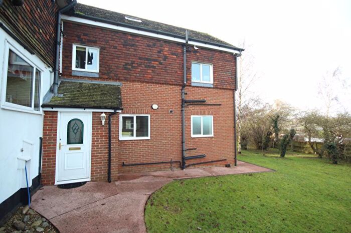 1 Bedroom Property To Rent In Nashenden Lane, Rochester, ME1