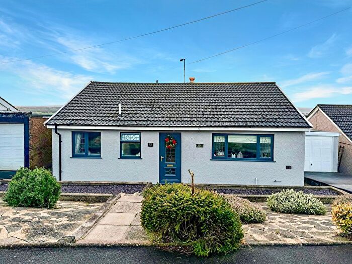 3 Bedroom Detached Bungalow For Sale In Pennant Road, Llanelli, SA14