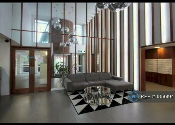 1 Bedroom Flat To Rent In Riverdale House, London, SE13