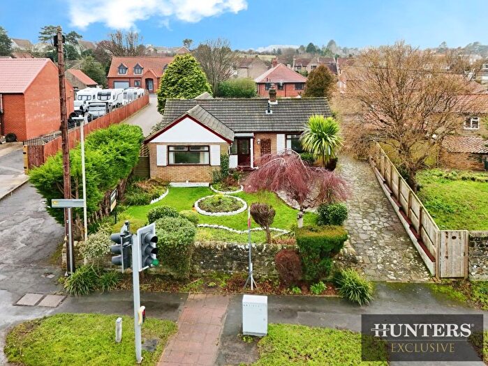 2 Bedroom Detached Bungalow For Sale In High Street, Burniston, Scarborough, YO13