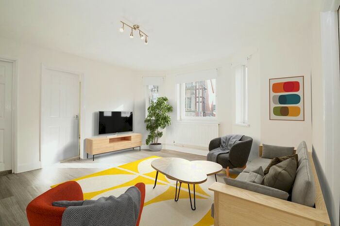 2 Bedroom Flat To Rent In Romilly Road, Canton, Cardiff, CF5