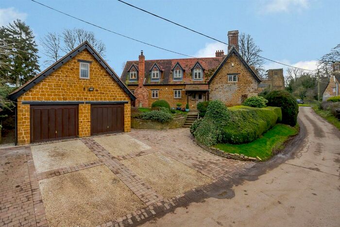 4 Bedroom Detached House For Sale In Lower End, Wormleighton, Southam, Warwickshire, CV47