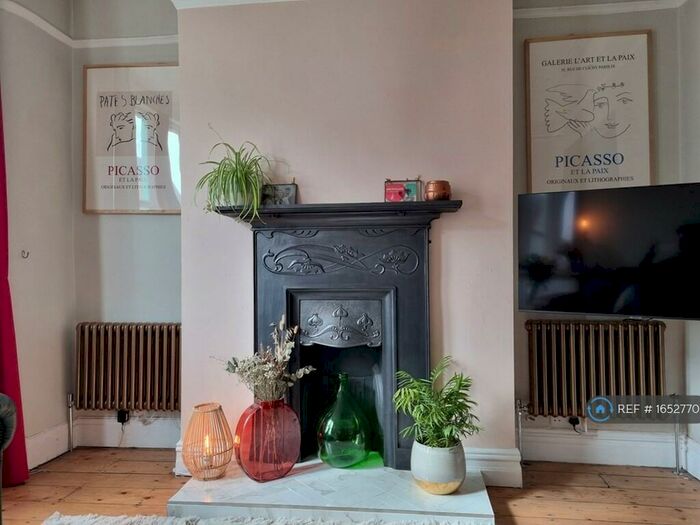 2 Bedroom End Of Terrace House To Rent In Alverstone Rd, Liverpool, L18