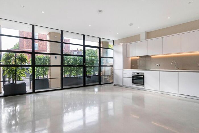 2 Bedroom Property To Rent In Hampshire Street, Kentish Town, NW5