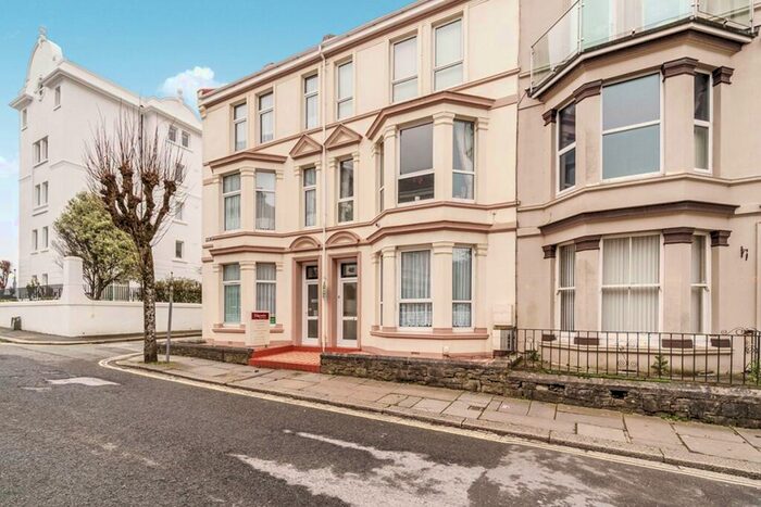 1 Bedroom Flat To Rent In Pier Street, Plymouth, PL1