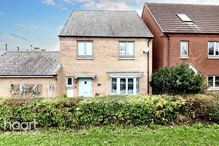 4 Bedroom Detached House For Sale In Aran Court, Oakridge Park, MK14