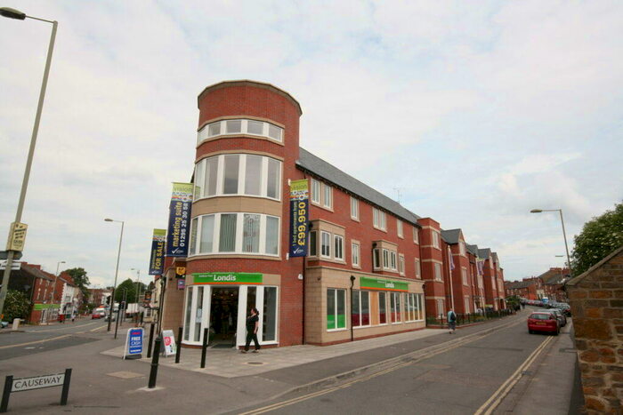 2 Bedroom Penthouse To Rent In Bridge Court Causeway Banbury, OX16