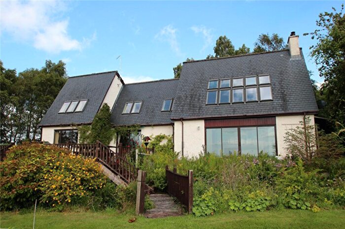 3 Bedroom Detached House For Sale In The Paddock, Westhill, Inverness, IV2