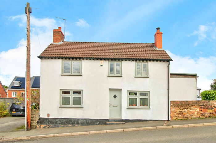 2 Bedroom Cottage For Sale In Straits Road, Dudley, DY3