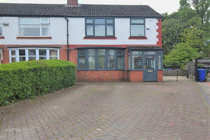 3 Bedroom Semi-Detached House To Rent In Poplar Road, Manchester, M19