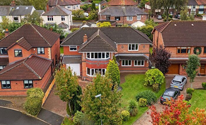 4 Bedroom Detached House For Sale In Kemberton Drive, Widnes, WA8