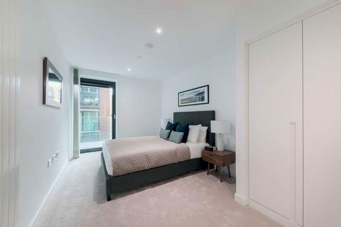 2 Bedroom Flat To Rent In Caravel House, Rendal Way, Royal Wharf, E16