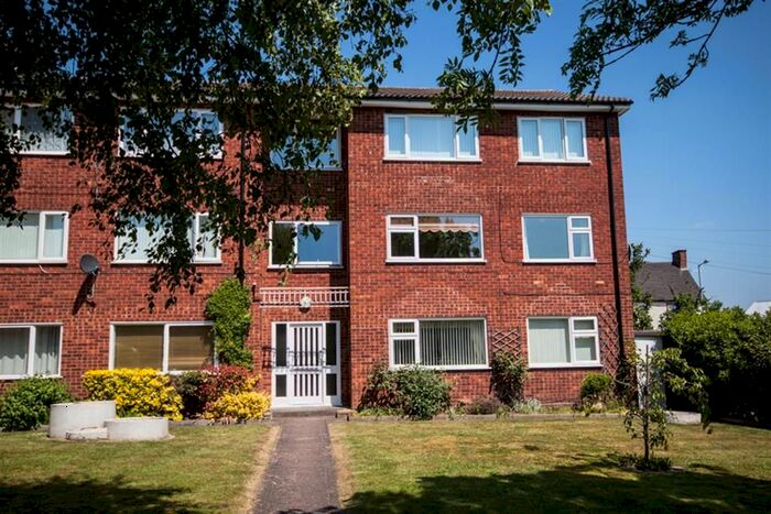 2 Bedroom Flat To Rent In Heath View, Cannock Road, Heath Hayes, Cannock, WS12