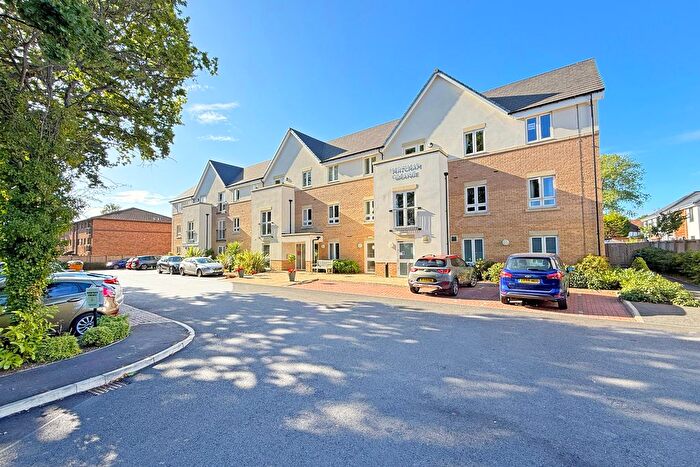 1 Bedroom Flat For Sale In Wetherby Road, Harrogate, HG2