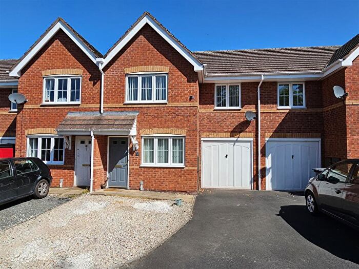 3 Bedroom Terraced House For Sale In Warstone Meadows, Bewdley, Worcestershire, DY12
