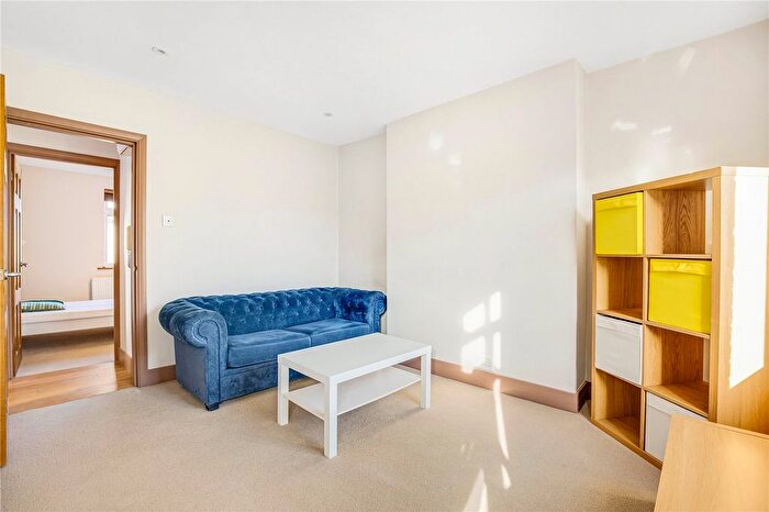 1 Bedroom Flat To Rent In Bishops Road, Fulham, SW6