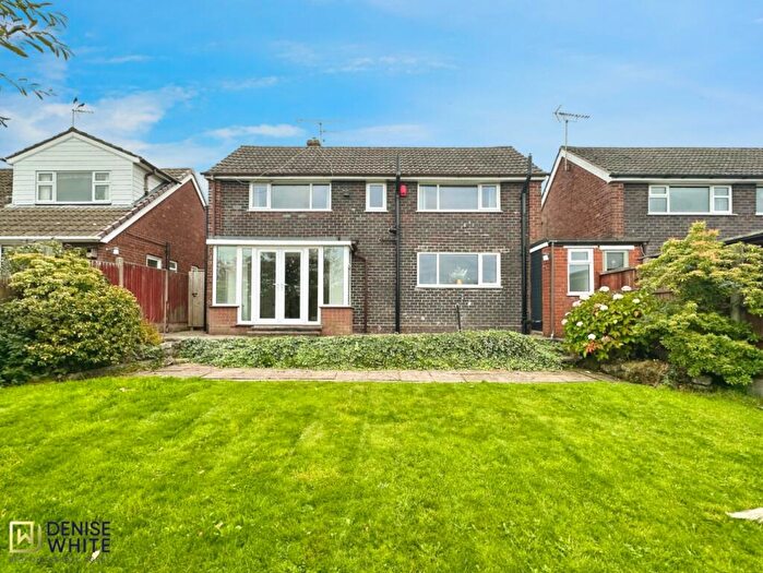 3 Bedroom Detached House For Sale In Folly Lane, Cheddleton, Staffordshire, ST13