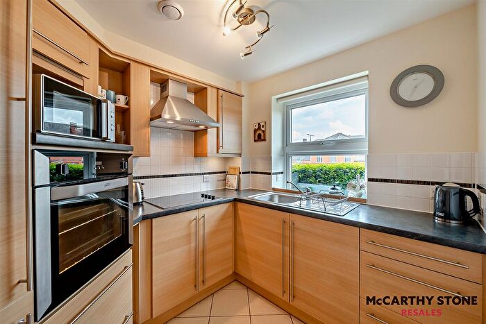 1 Bedroom Flat For Sale In Dukes Court, Bulford, Wellington, TA21