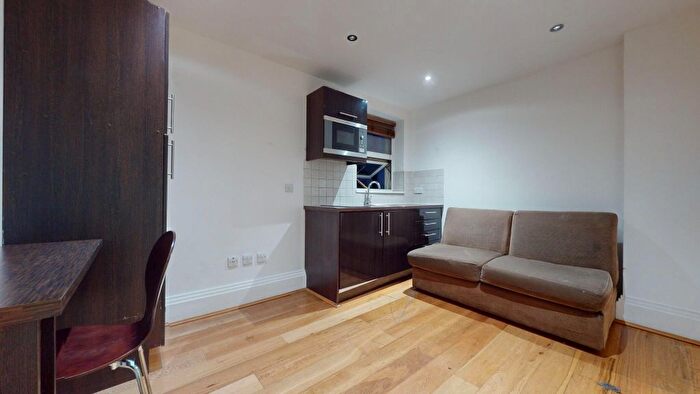 Studio To Rent In West End Lane, London, NW6