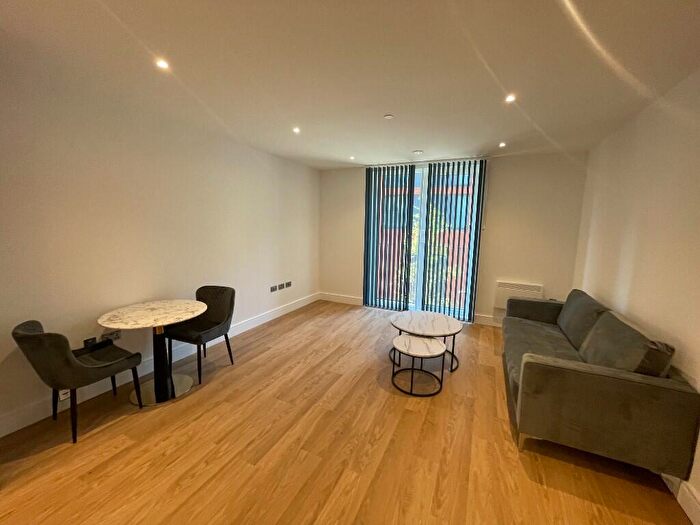 1 Bedroom Flat To Rent In Hurst Street, Birmingham, B5