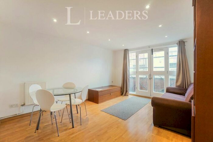 2 Bedroom Flat To Rent In Wharf Close, Jutland Street, Manchester, M1