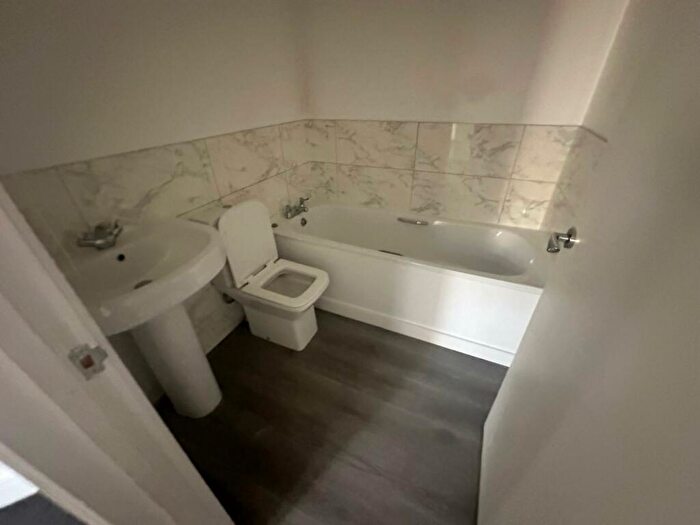 2 Bedroom Flat To Rent In Jackson Road, Clacton-On-Sea, CO15