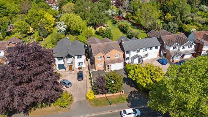5 Bedroom Detached House For Sale In Streetsbrook Road, Solihull, B91