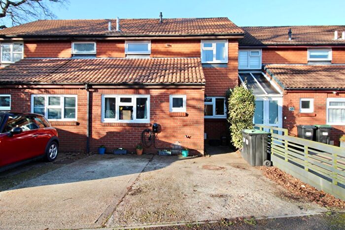 3 Bedroom Terraced House For Sale In Spartina Drive, Lymington, Hampshire, SO41