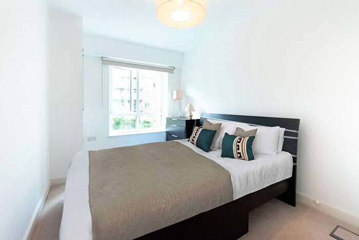 1 Bedroom Flat For Sale In Aerodrome Road, Beaufort Park, Colindale, NW9