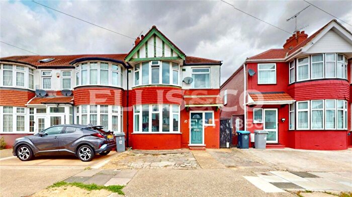 3 Bedroom End Of Terrace House To Rent In Lancelot Crescent, Wembley, HA0