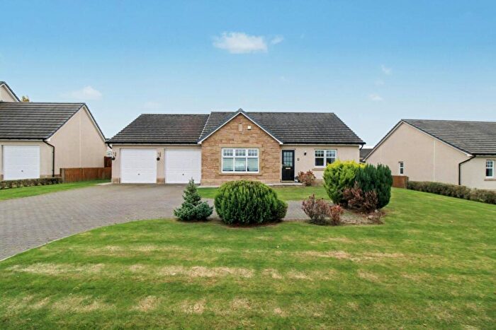 3 Bedroom Detached Bungalow For Sale In School Brae, Croy, IV2