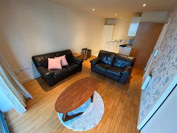 2 Bedroom Flat To Rent In St Georges Island, Kelso Place, Castlefield, M15