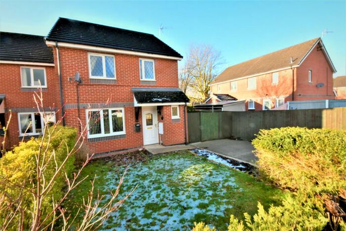 3 Bedroom Semi-Detached House For Sale In Scotts Close, Marchwiel, LL13