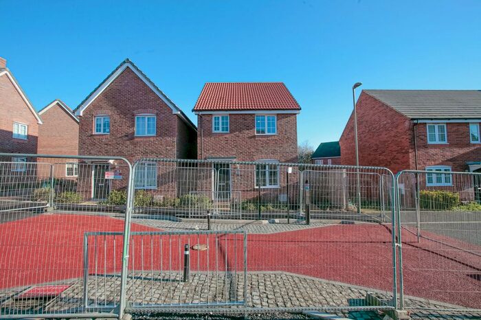 3 Bedroom Detached House To Rent In Birch Close, Didcot OX11