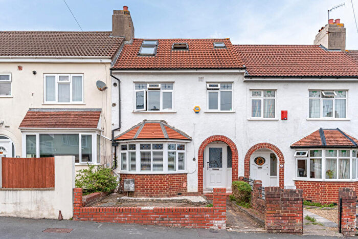 4 Bedroom Terraced House For Sale In Beverley Road, Horfield, Bristol, BS7