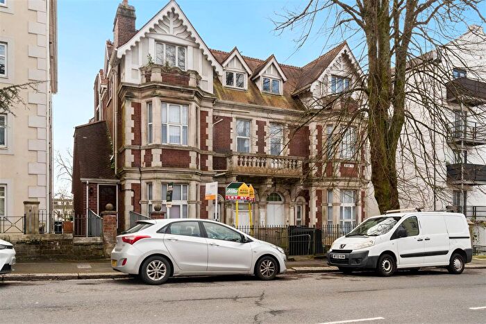 2 Bedroom Flat To Rent In Albert Road, Plymouth, PL2
