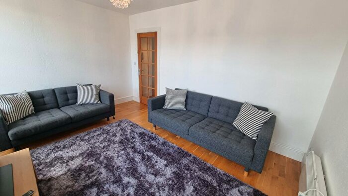 2 Bedroom Flat To Rent In Castle Street, The City Centre, Aberdeen, AB11