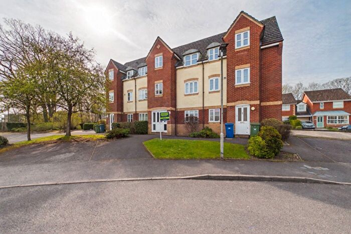 2 Bedroom Flat To Rent In Hitherhooks Hill, Temple Park, Binfield, Berkshire, RG42