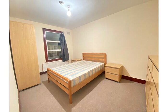 1 Bedroom Flat To Rent In Victoria Road, Hendon, London, NW4