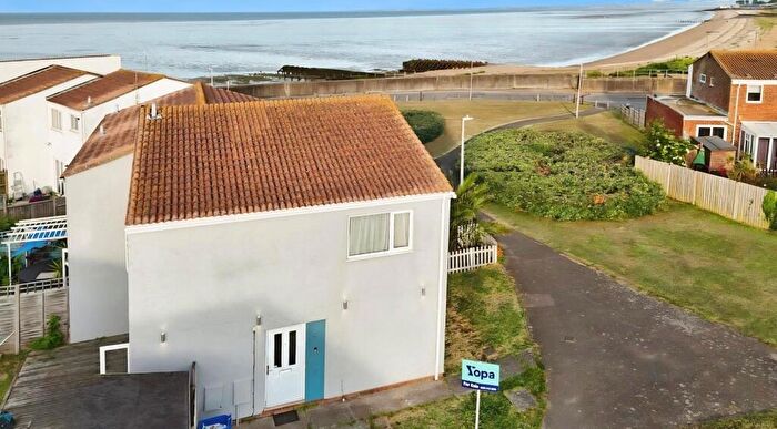 3 Bedroom End Of Terrace House For Sale In Seasalter Close, Warden, Sheerness, ME12